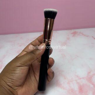 Brocha Kabuki Pequeña P109 Trendy