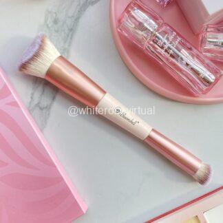 Bloom Brocha Corrector + Base Bloomshell