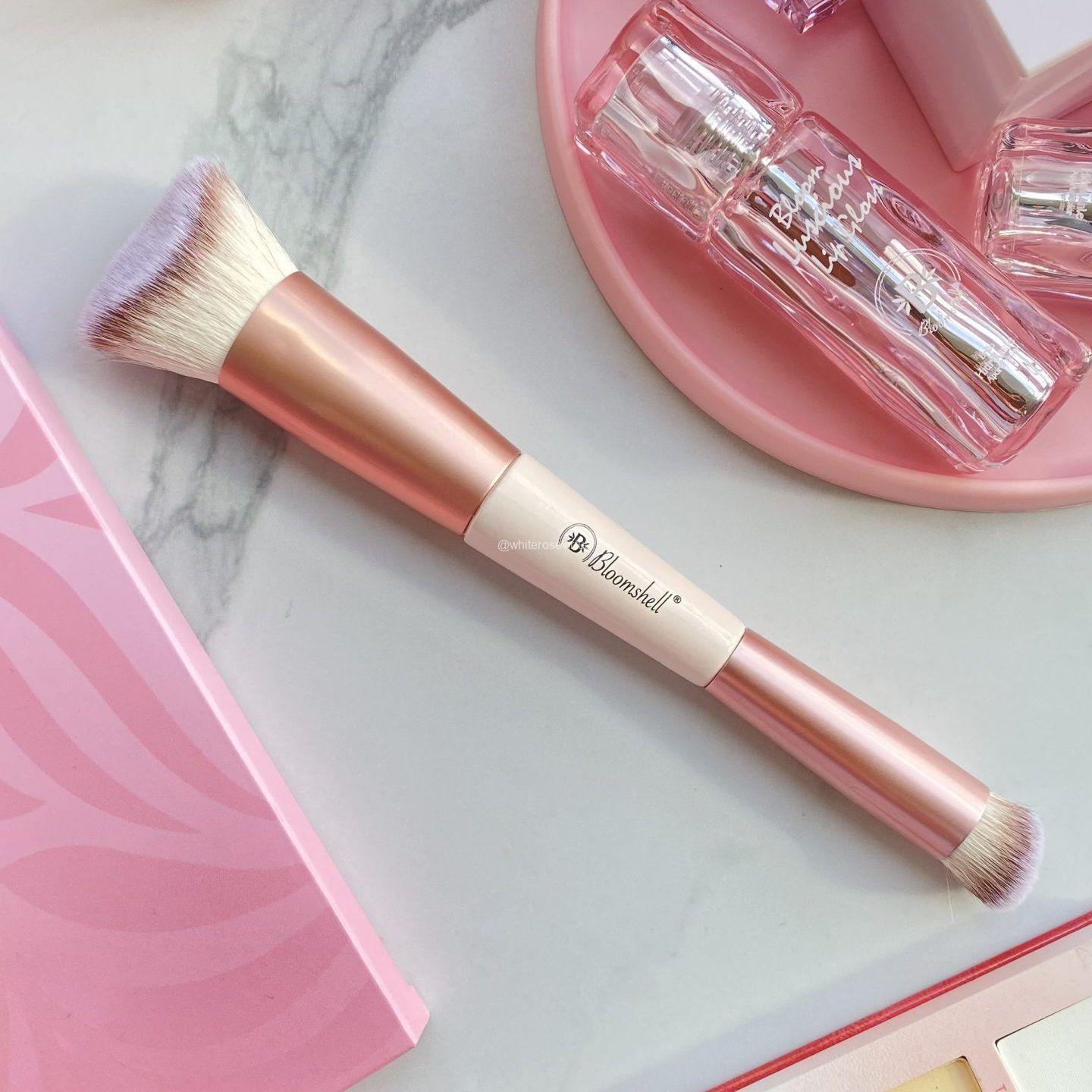 Bloom Brocha Corrector + Base Bloomshell